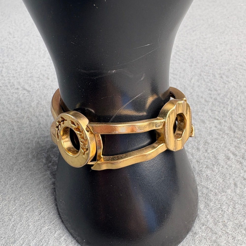 Gold Tone Stretch Link Bracelet Matte Finish Laurel Leaf Cutout Statement Cuff
